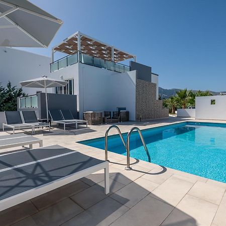 Asteria Pearl Villa 2 With Rooftop Jacuzzi Tigaki エクステリア 写真