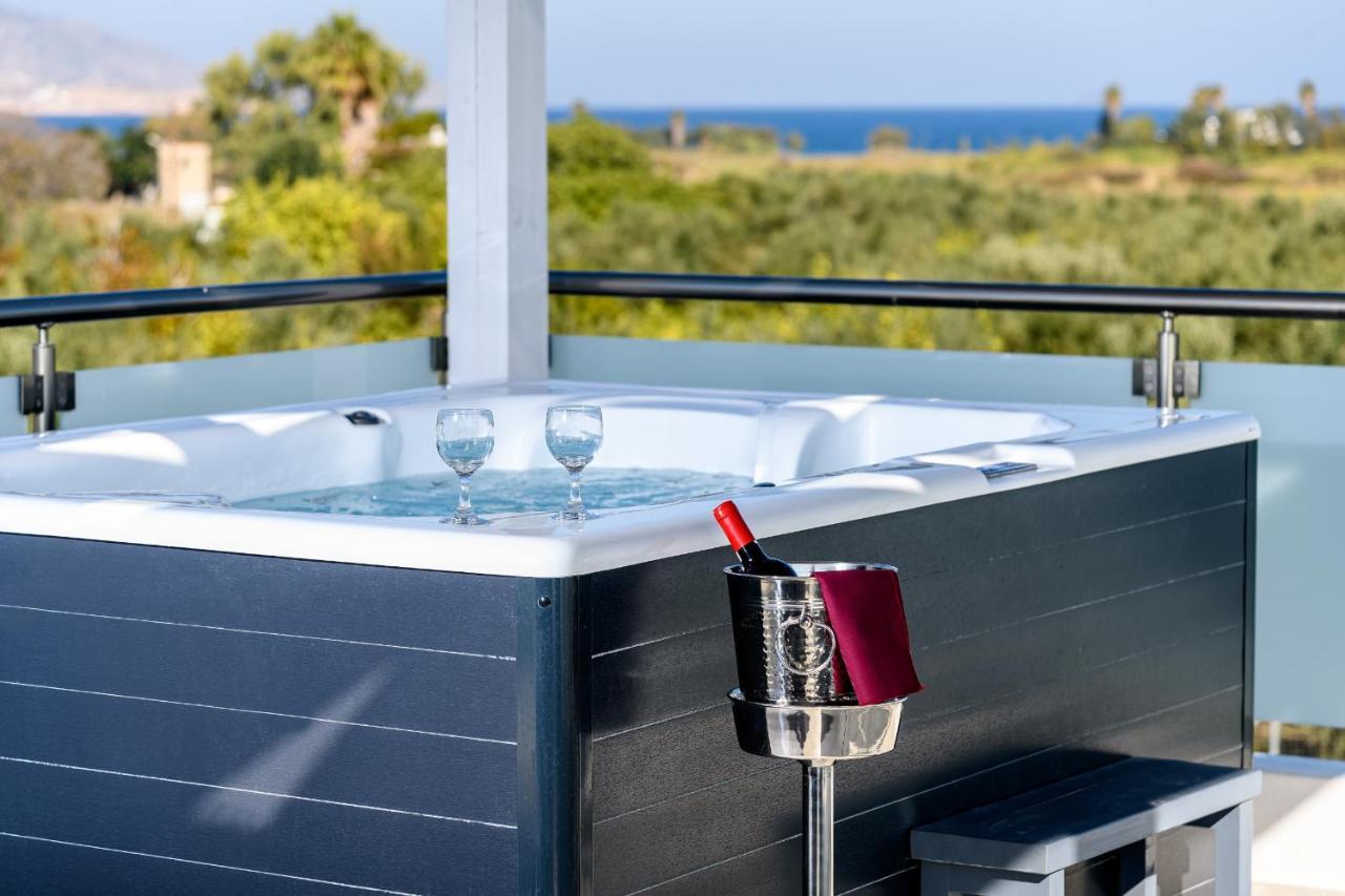 Asteria Pearl Villa 2 With Rooftop Jacuzzi Tigaki エクステリア 写真