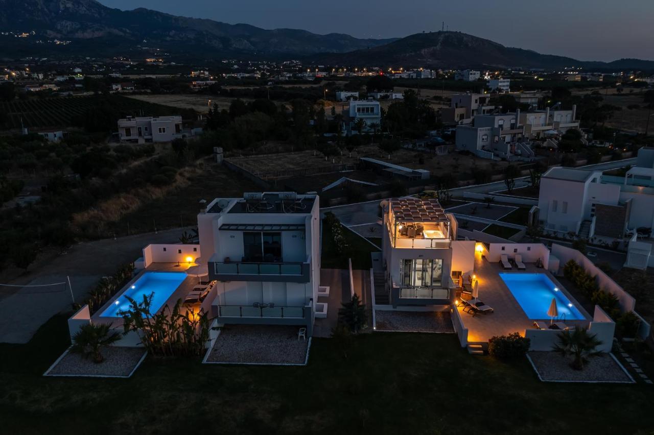 Asteria Pearl Villa 2 With Rooftop Jacuzzi Tigaki エクステリア 写真