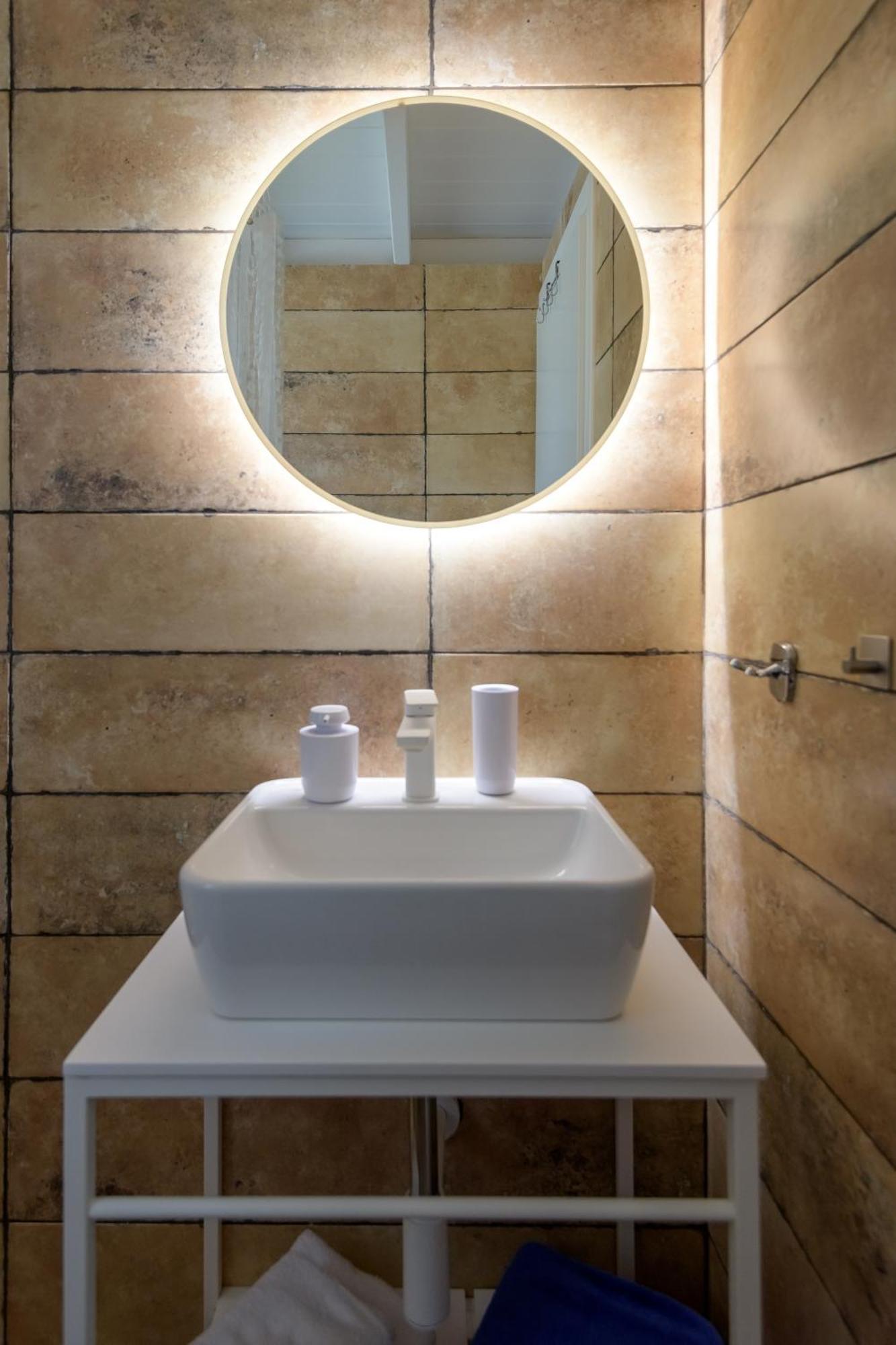 Asteria Pearl Villa 2 With Rooftop Jacuzzi Tigaki エクステリア 写真