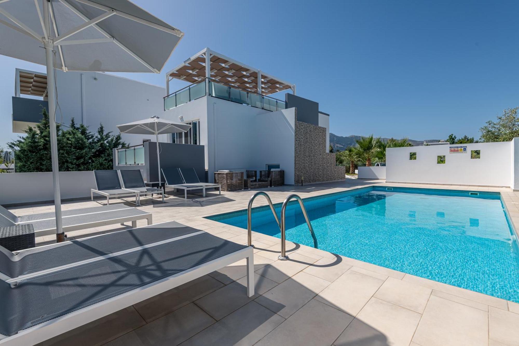 Asteria Pearl Villa 2 With Rooftop Jacuzzi Tigaki エクステリア 写真