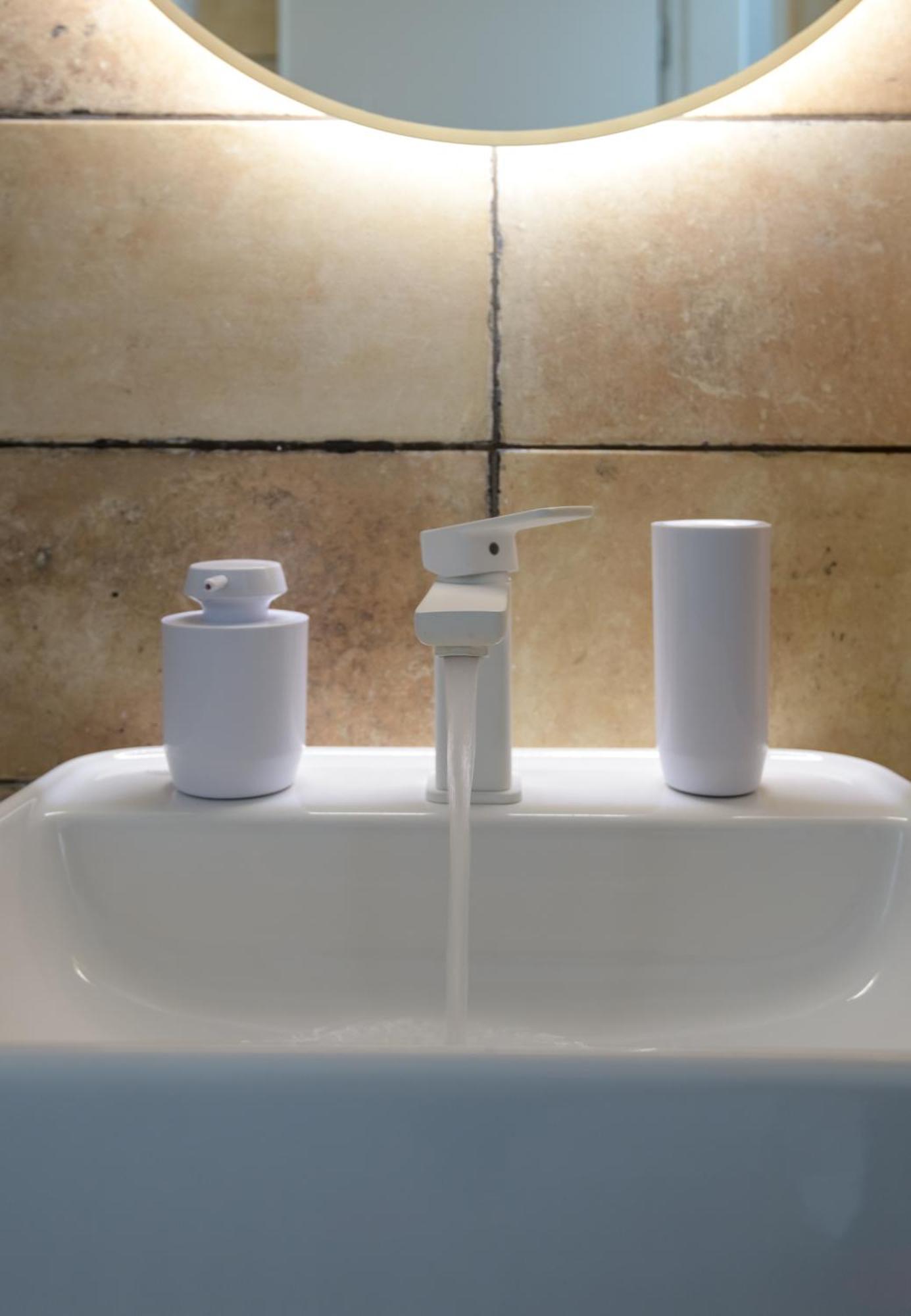 Asteria Pearl Villa 2 With Rooftop Jacuzzi Tigaki エクステリア 写真