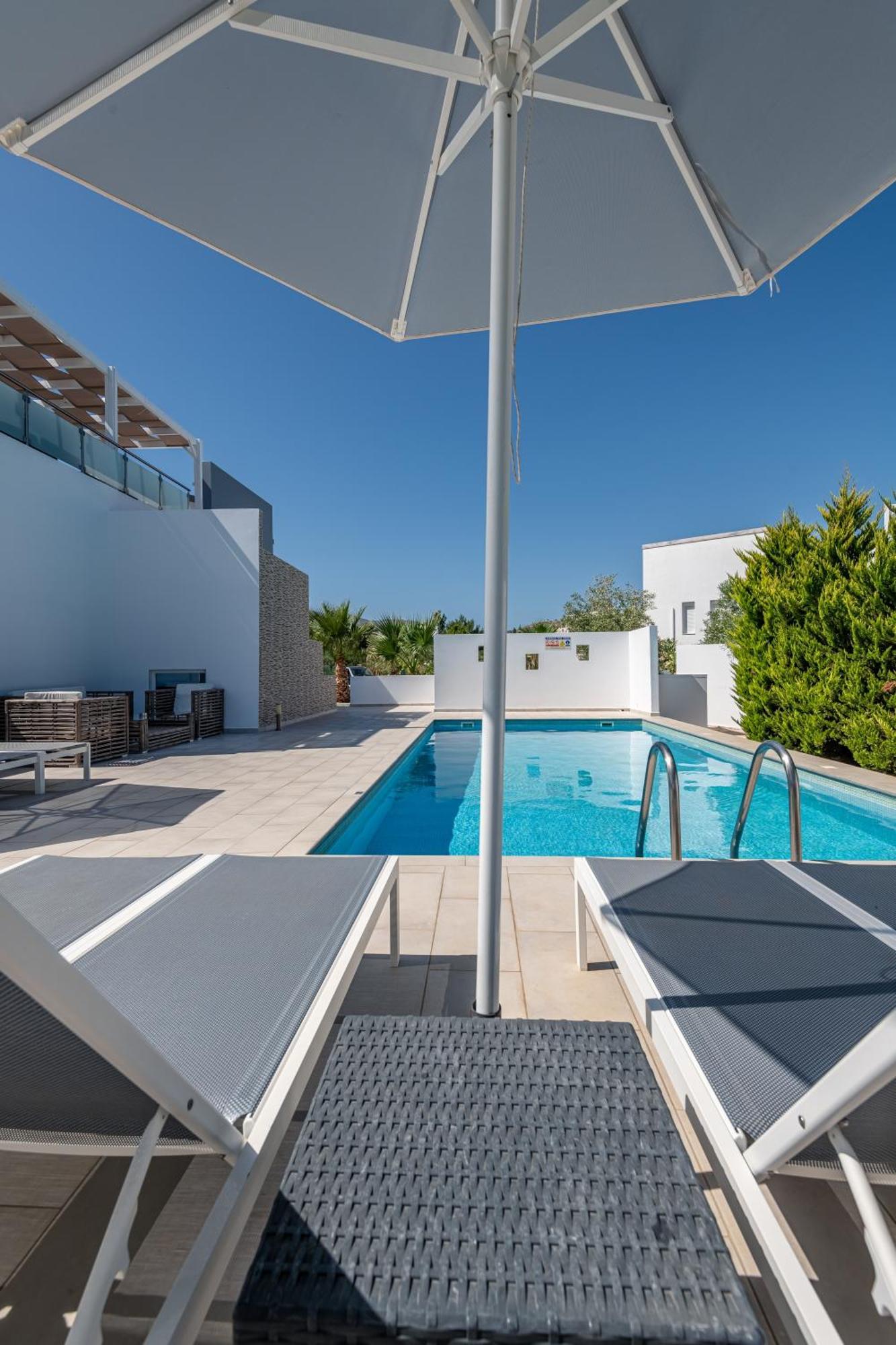 Asteria Pearl Villa 2 With Rooftop Jacuzzi Tigaki エクステリア 写真