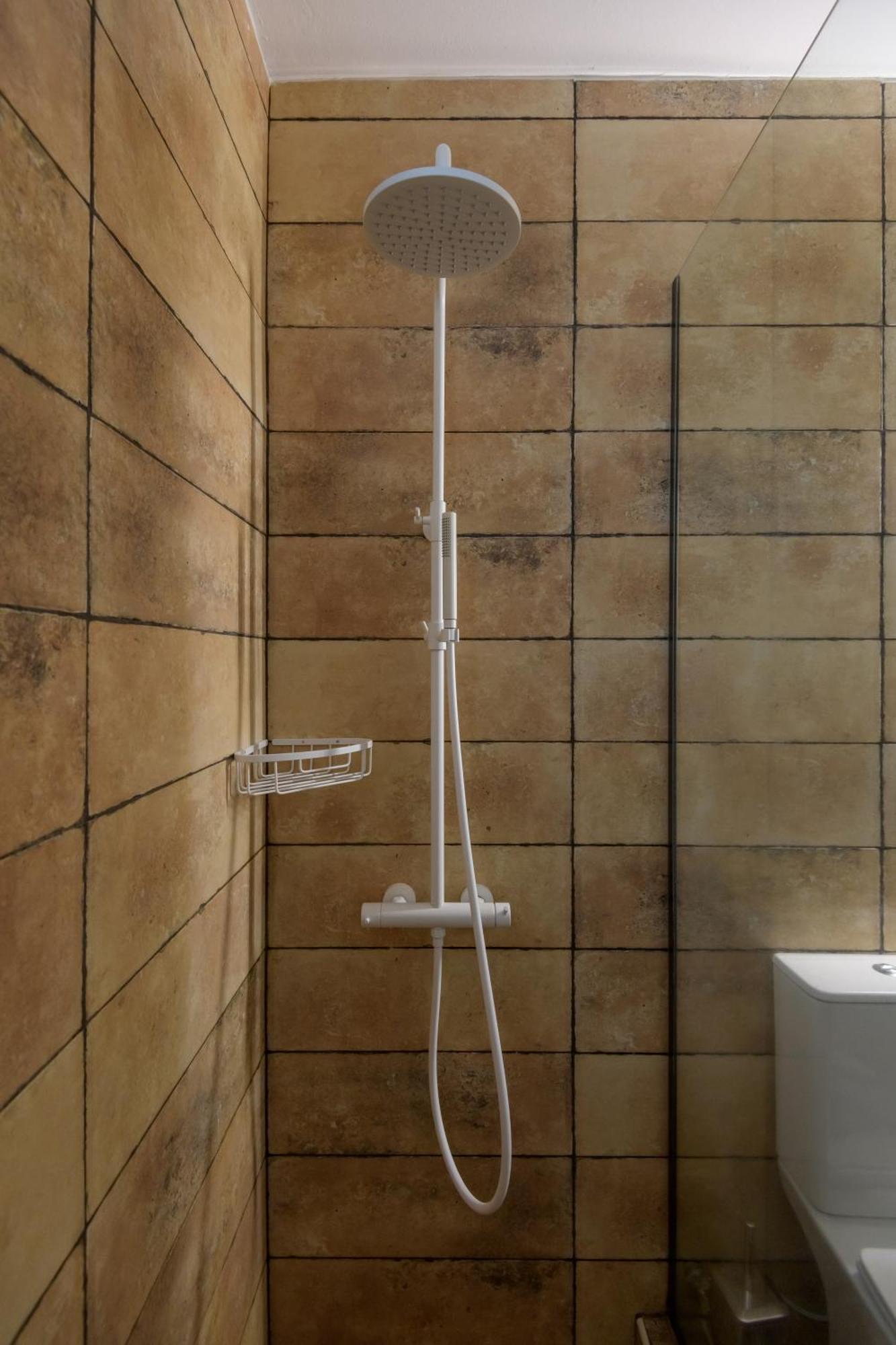 Asteria Pearl Villa 2 With Rooftop Jacuzzi Tigaki エクステリア 写真