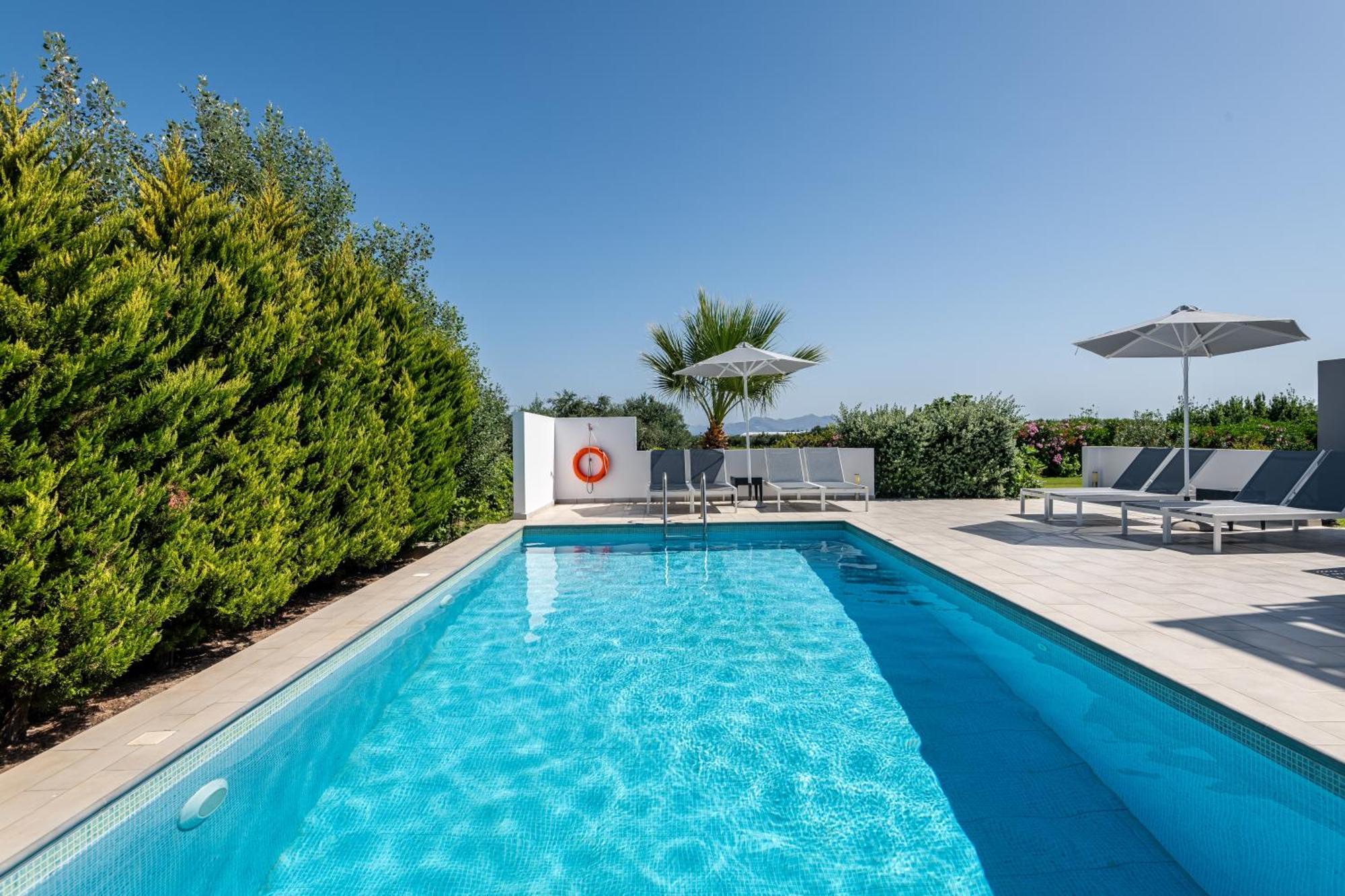 Asteria Pearl Villa 2 With Rooftop Jacuzzi Tigaki エクステリア 写真