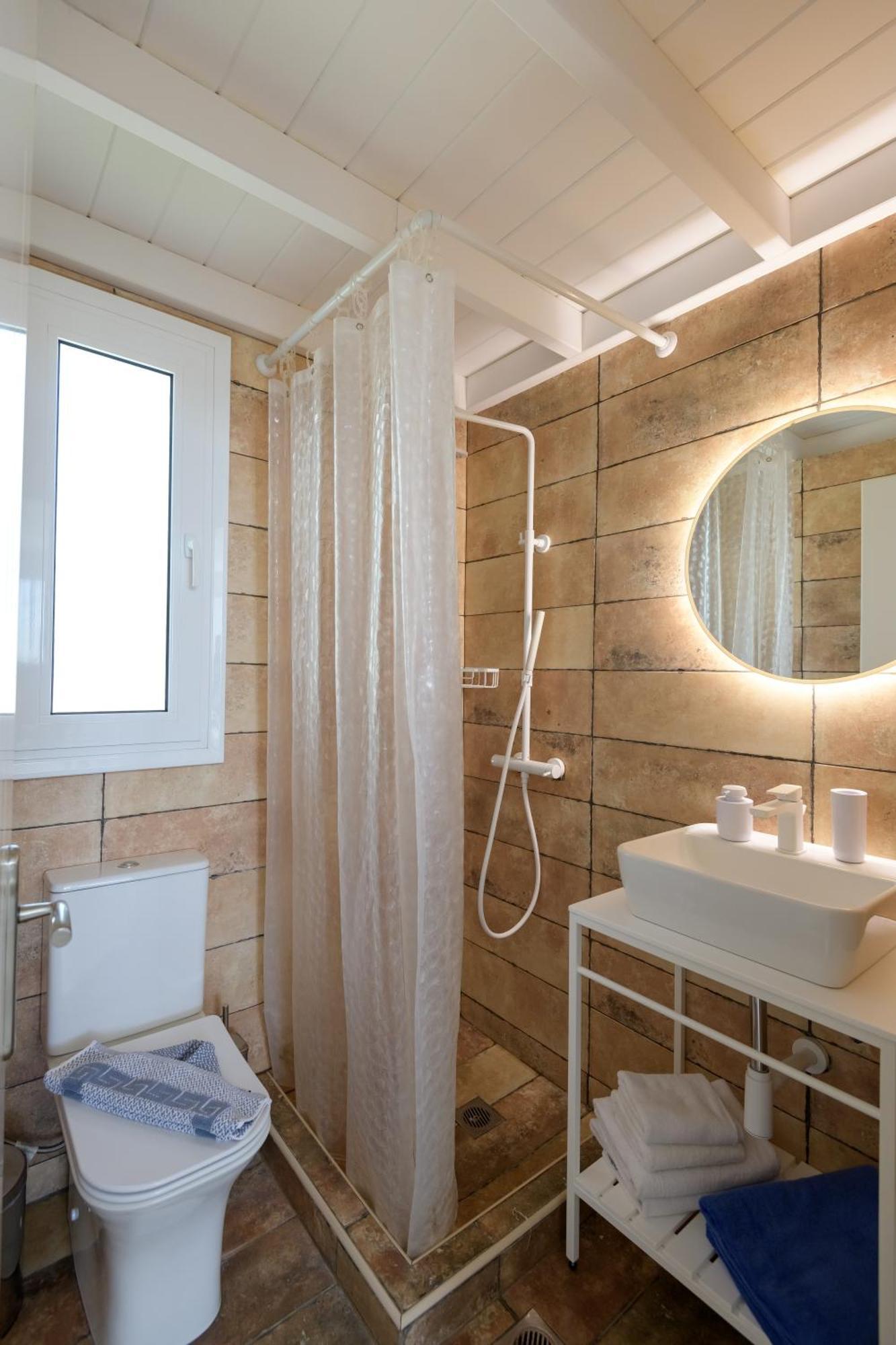 Asteria Pearl Villa 2 With Rooftop Jacuzzi Tigaki エクステリア 写真